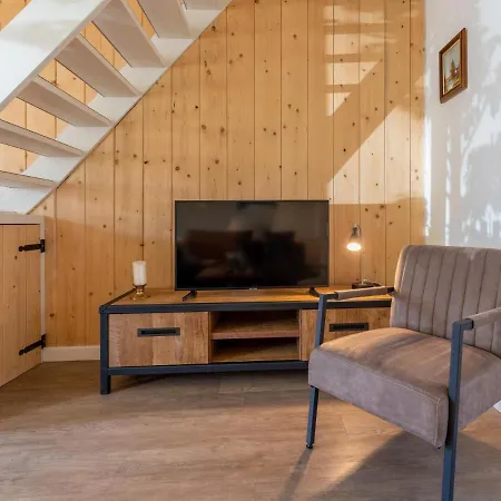 Tiny House Koolmees Holiday home